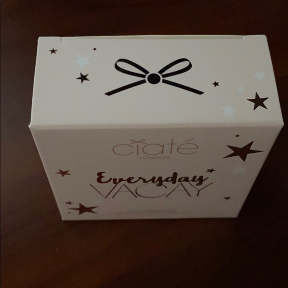 Ciate London setting powder - Picture 2 of 8